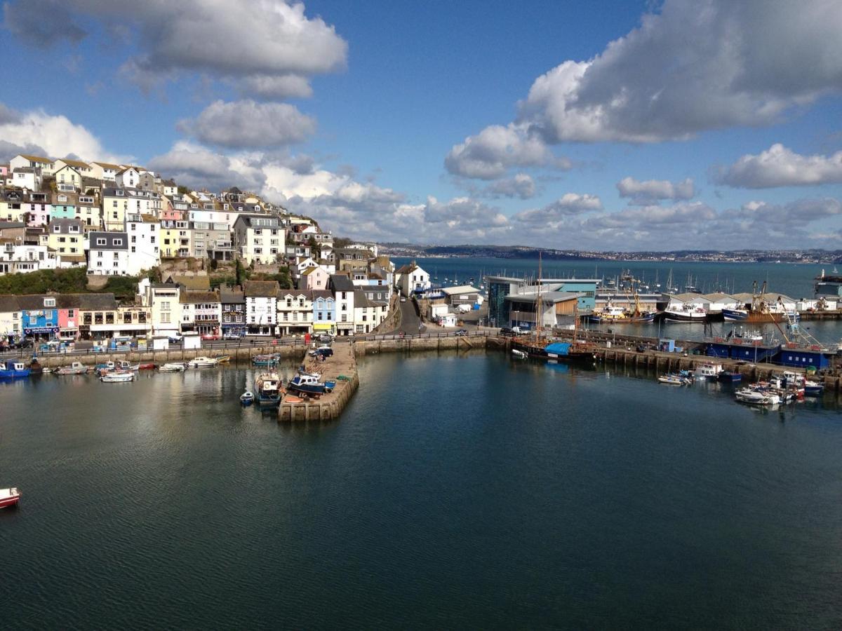 Sampford Harbour Side Guest House Brixham Exterior photo